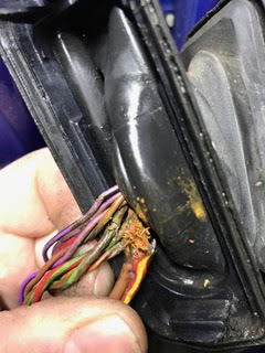 VW Passat loom