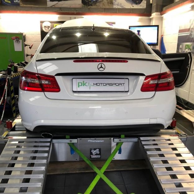 Mercedes E220 in today custom map customer wanted performance up from 170 bhp on Dyno to 223BHP nice
