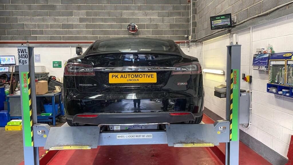 Tesla Wheel alignment